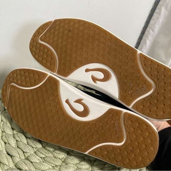 Olukai Lae 'Ahi Li Men Charcoal Gray Lace Up Slip On Sneakers - Picture 10 of 10